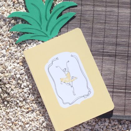 Cuaderno Bailarina Amarillo
